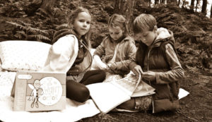 Imaginative and Educational Role Play Packs for Children aged 5-11 year just £14.99 - Perfect Gift - Doctor