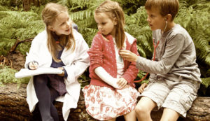 Imaginative and Educational Role Play Packs for Children aged 5-11 year just £14.99 - Perfect Gift - Doctor